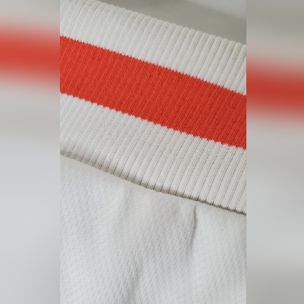 Free People - Size S/P- FP Movement - In White And Orange Trim Workout Short - Picture 9 of 9